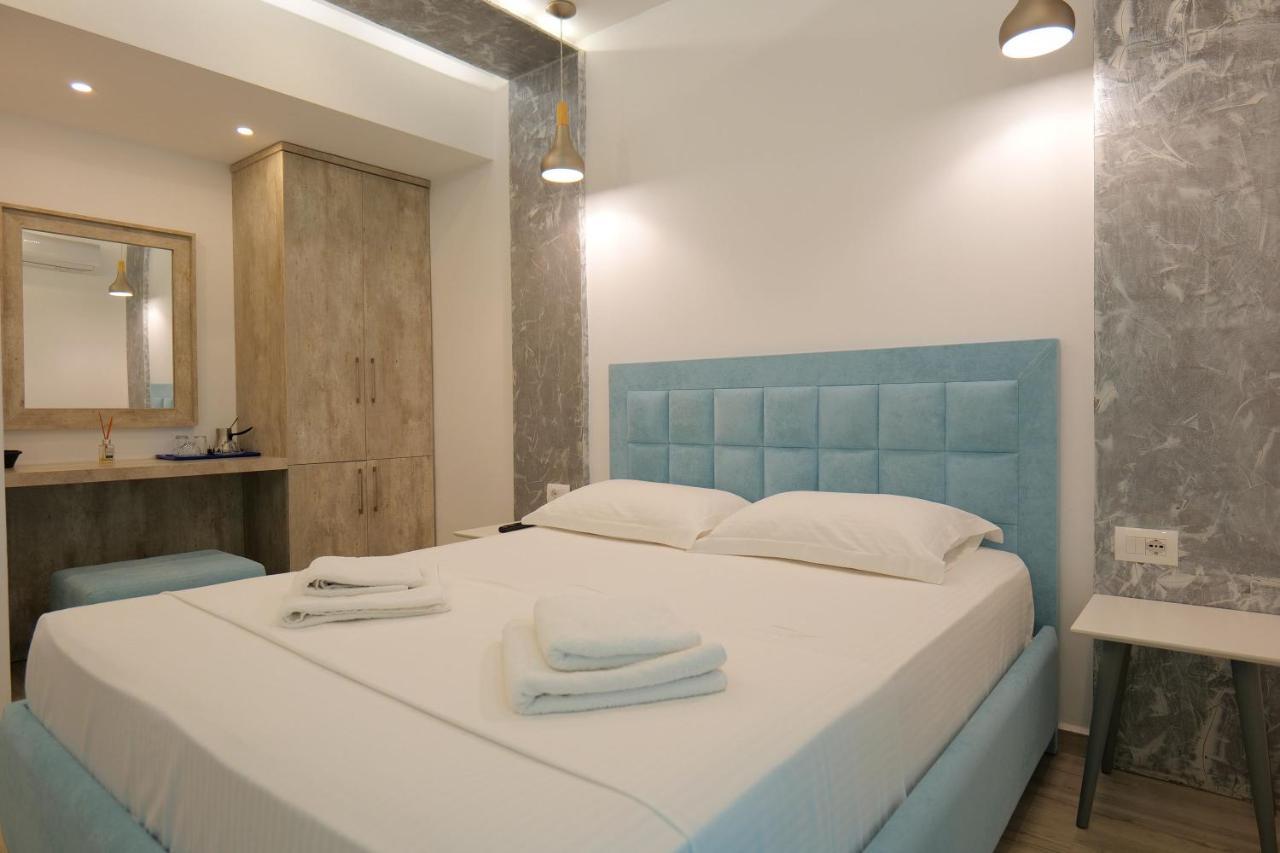 Kuburi Hotel Ksamil Bagian luar foto