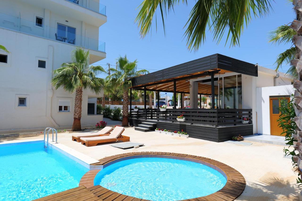 Kuburi Hotel Ksamil Bagian luar foto