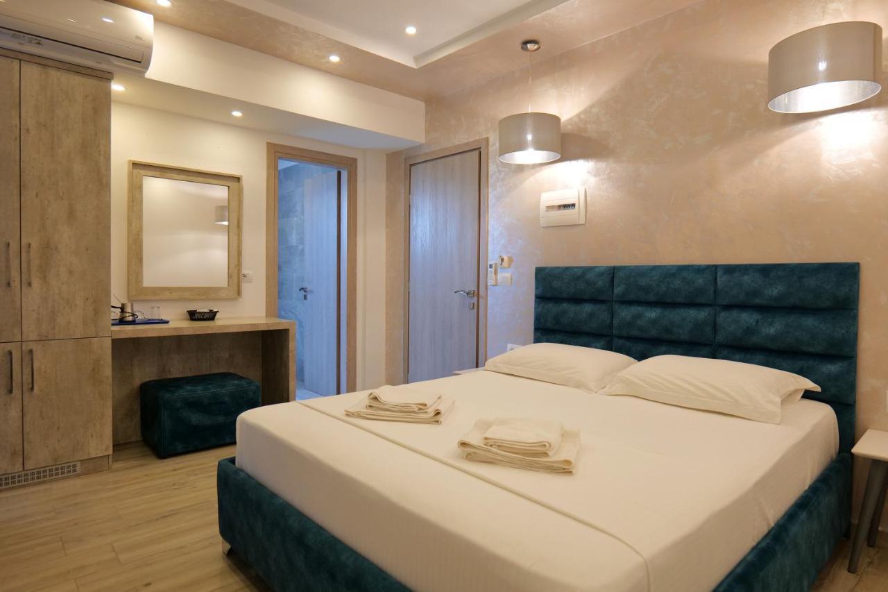 Kuburi Hotel Ksamil Bagian luar foto