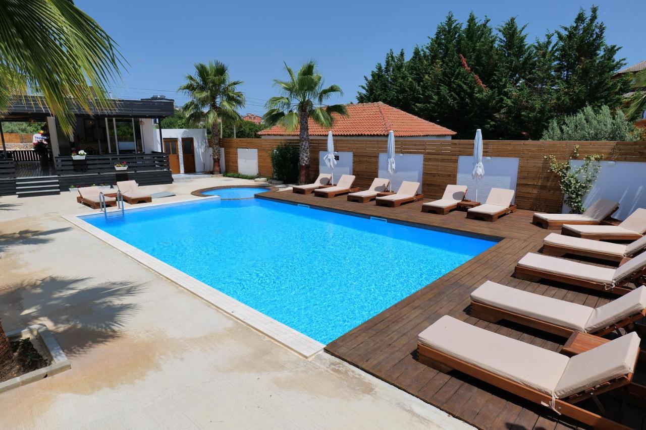 Kuburi Hotel Ksamil Bagian luar foto