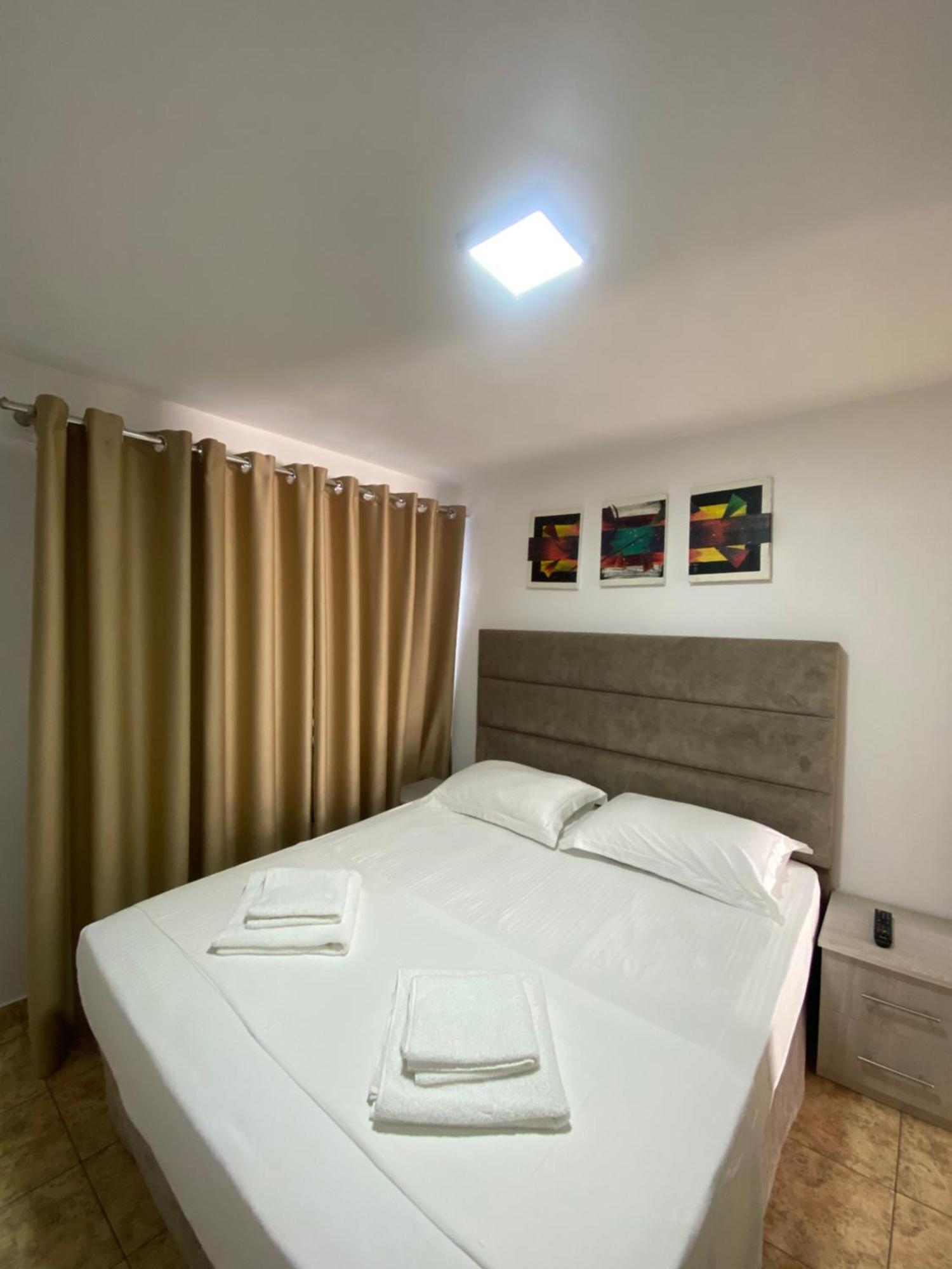 Kuburi Hotel Ksamil Bagian luar foto