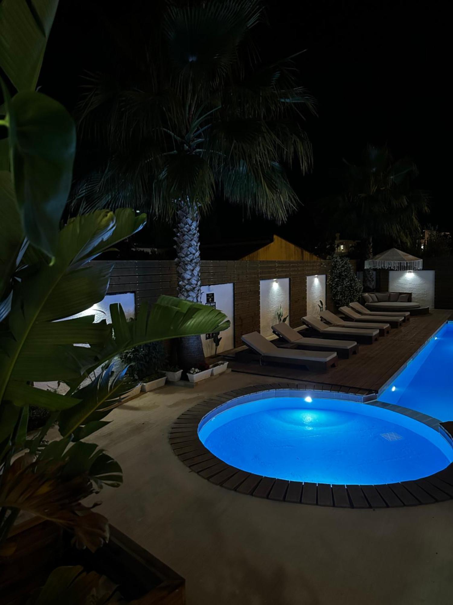 Kuburi Hotel Ksamil Bagian luar foto